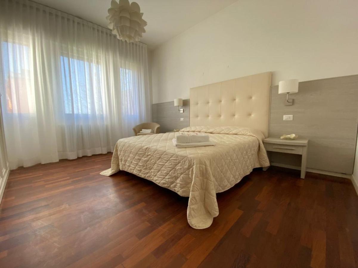 Villa Alda Suites & Rooms แชร์เวีย ภายนอก รูปภาพ